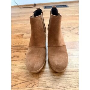 Sorel Wedge Chelsea Boots Womens 7 Brown Excellent Joan of Arctic II Suede